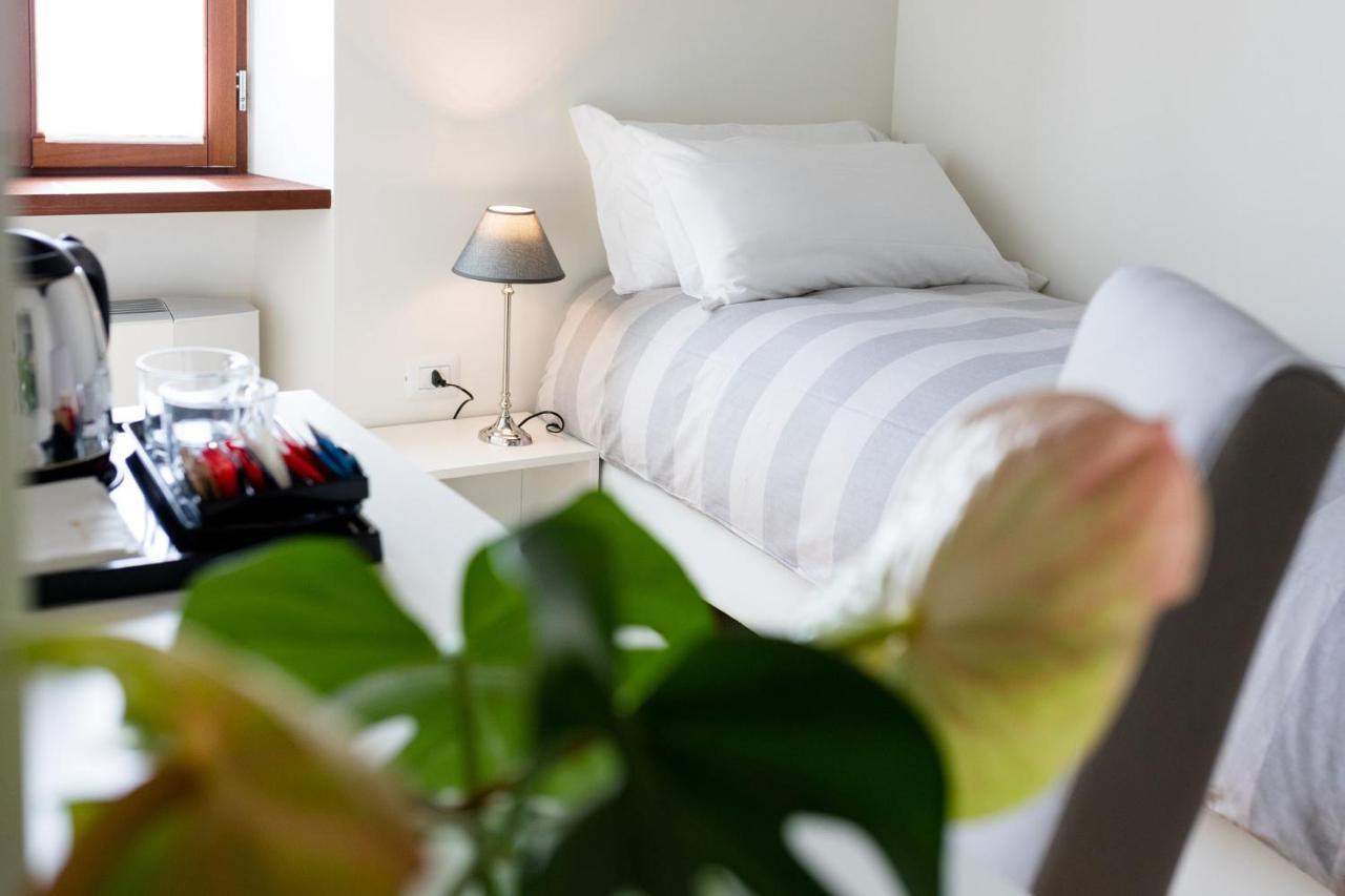 La Ripa Boutique Hotel Albino Exteriör bild