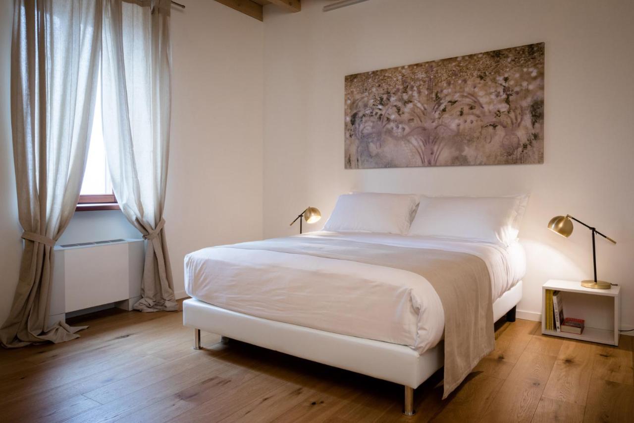 La Ripa Boutique Hotel Albino Exteriör bild